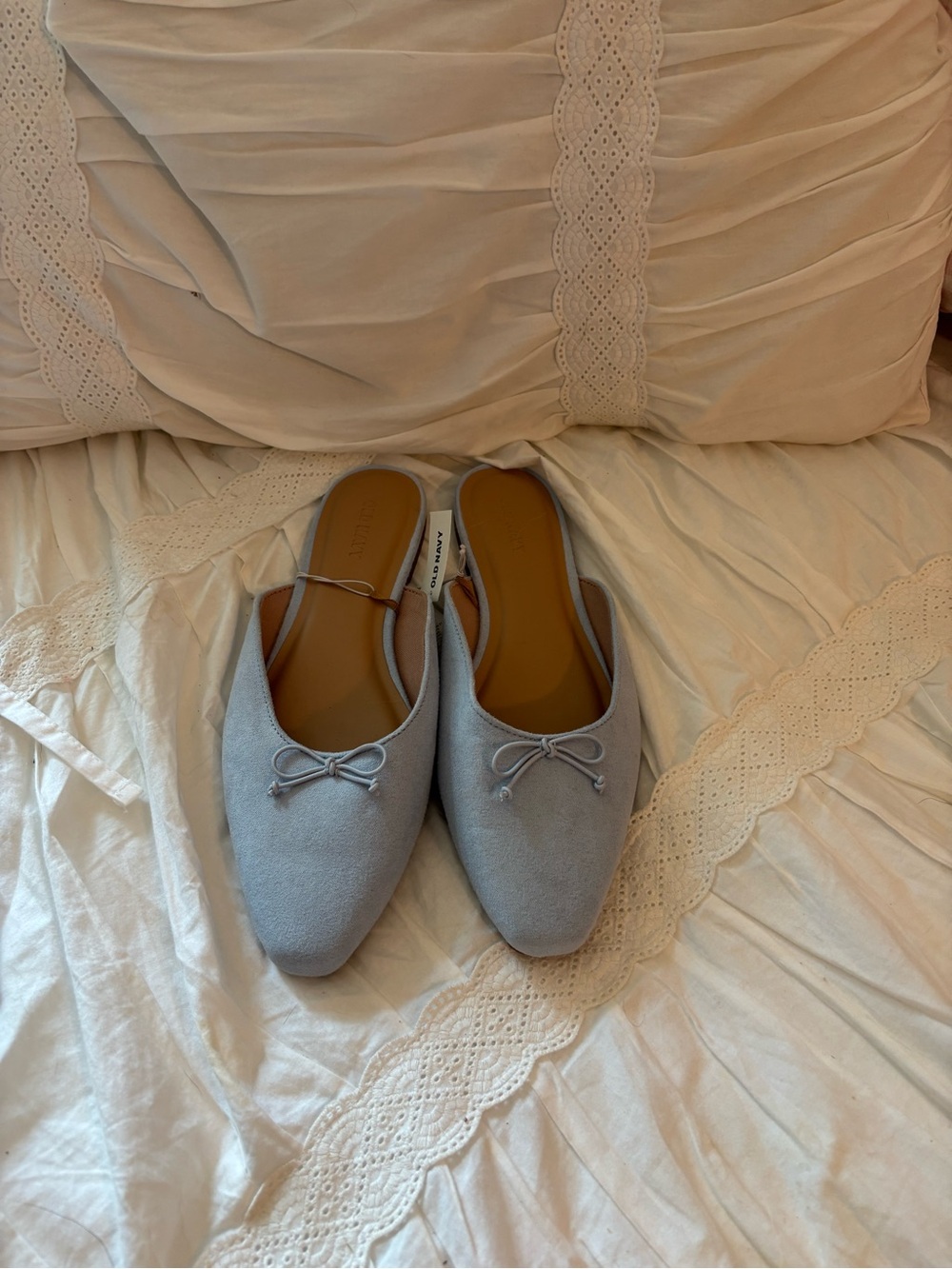 Old Navy Light Blue Bow-Accent Slip-On Mules